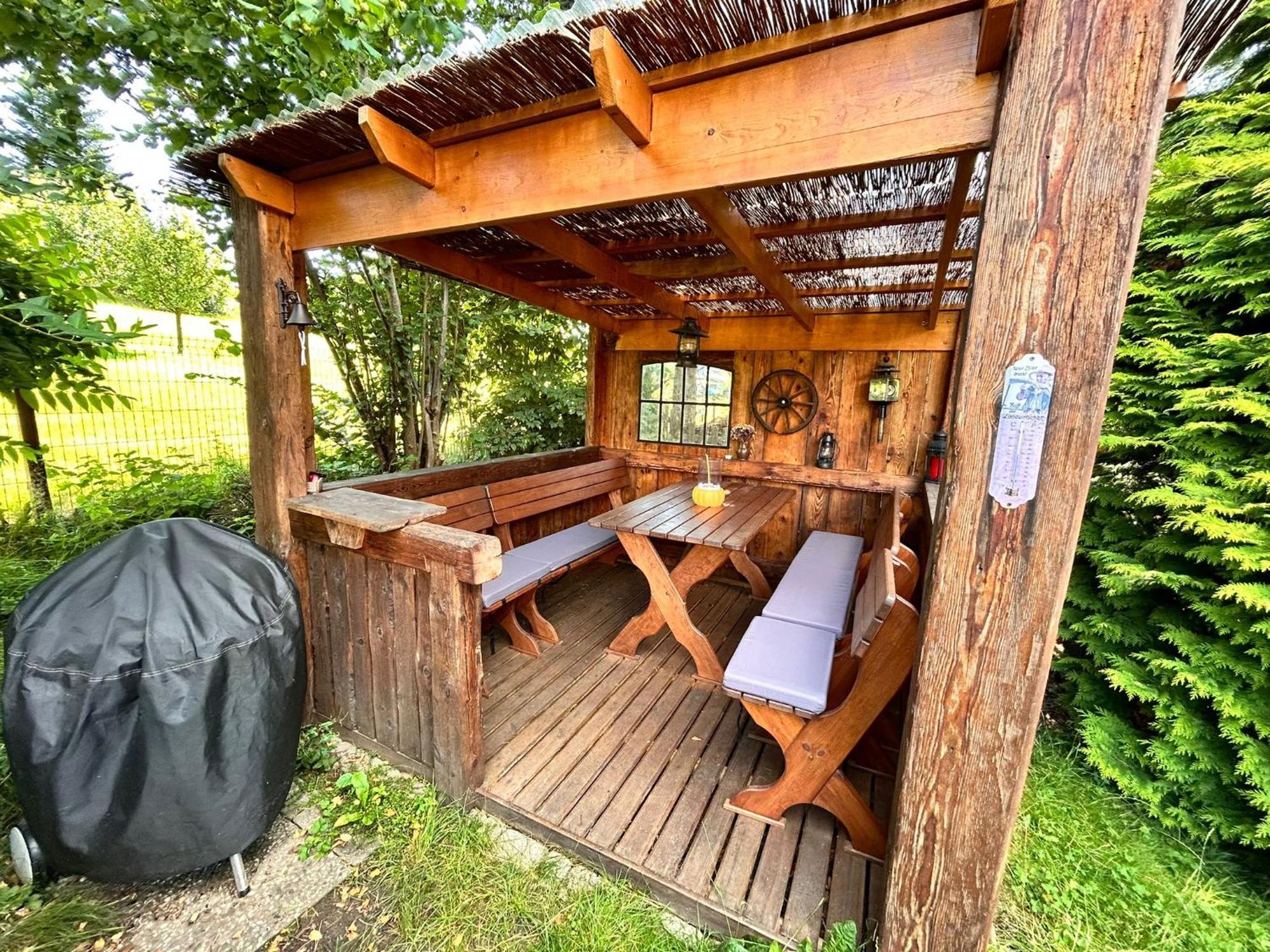Ferienwohnung Mit Gartennutzung, Garage Und Wallbox Ebersbach-Neugersdorf Kültér fotó